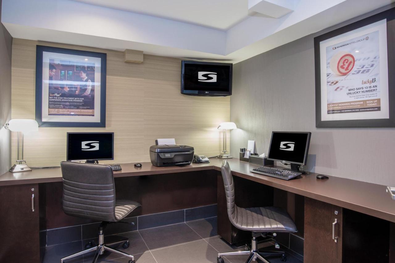 Sandman Hotel And Suites Abbotsford Dış mekan fotoğraf