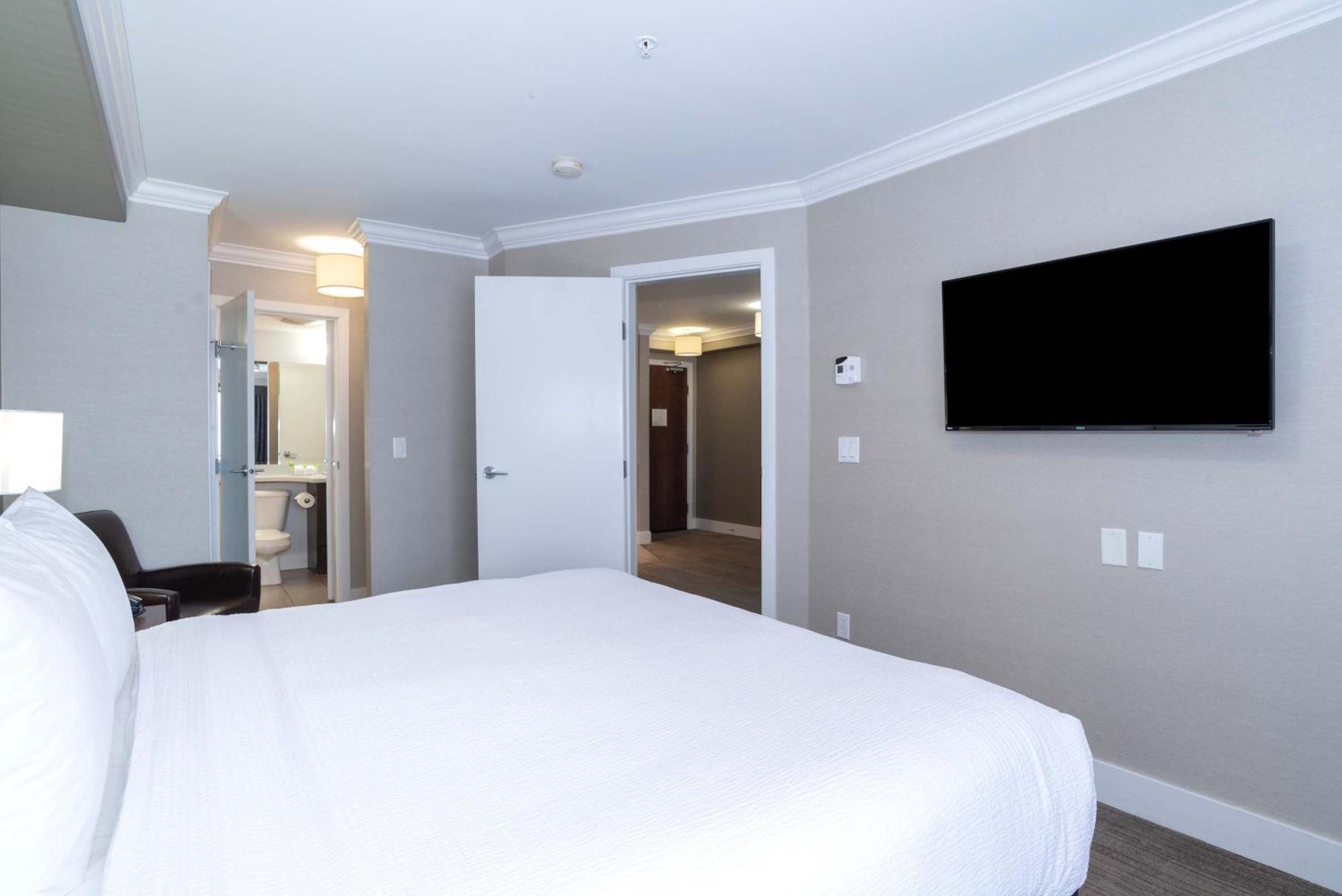 Sandman Hotel And Suites Abbotsford Dış mekan fotoğraf