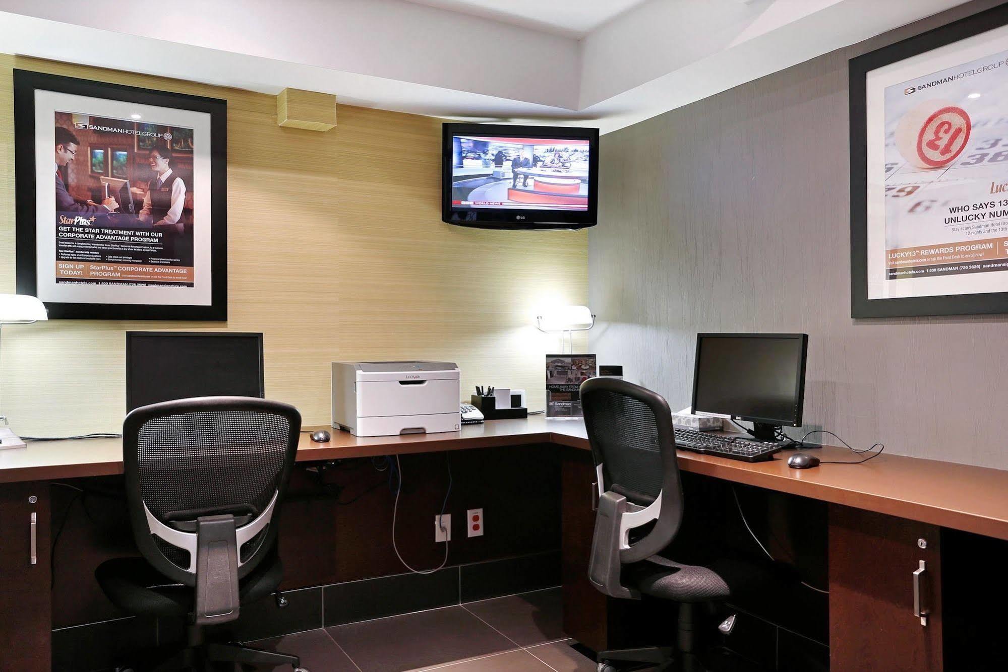 Sandman Hotel And Suites Abbotsford Dış mekan fotoğraf